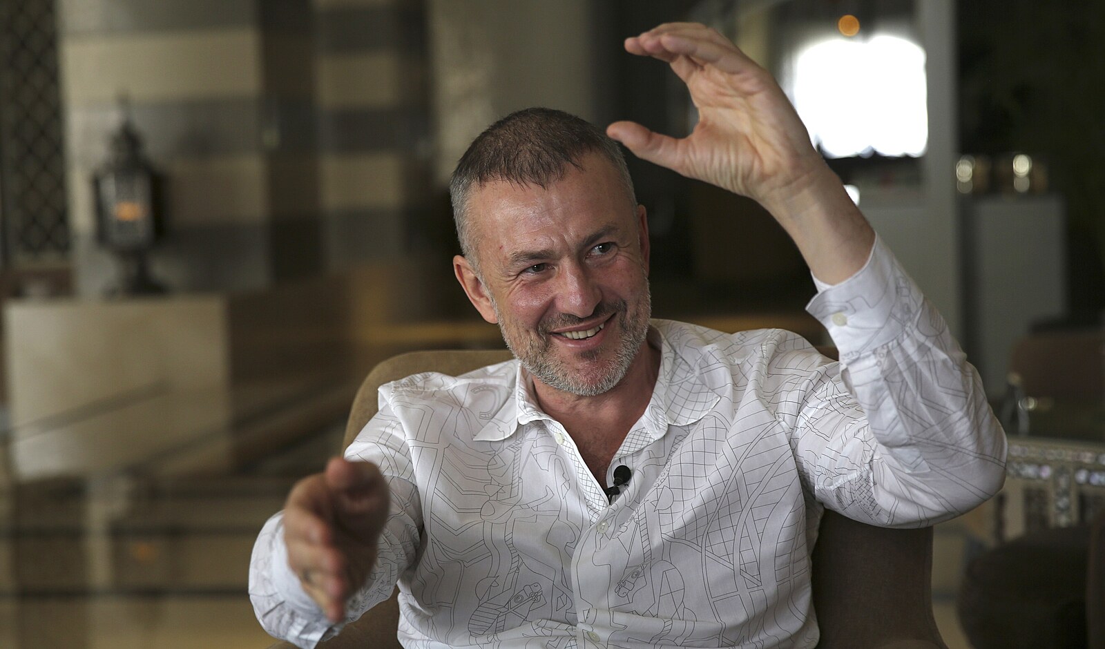 Ruští oligarchové se hlásí o slovo. Chtějí zvrátit izolaci země, ale nesmí to přehnat