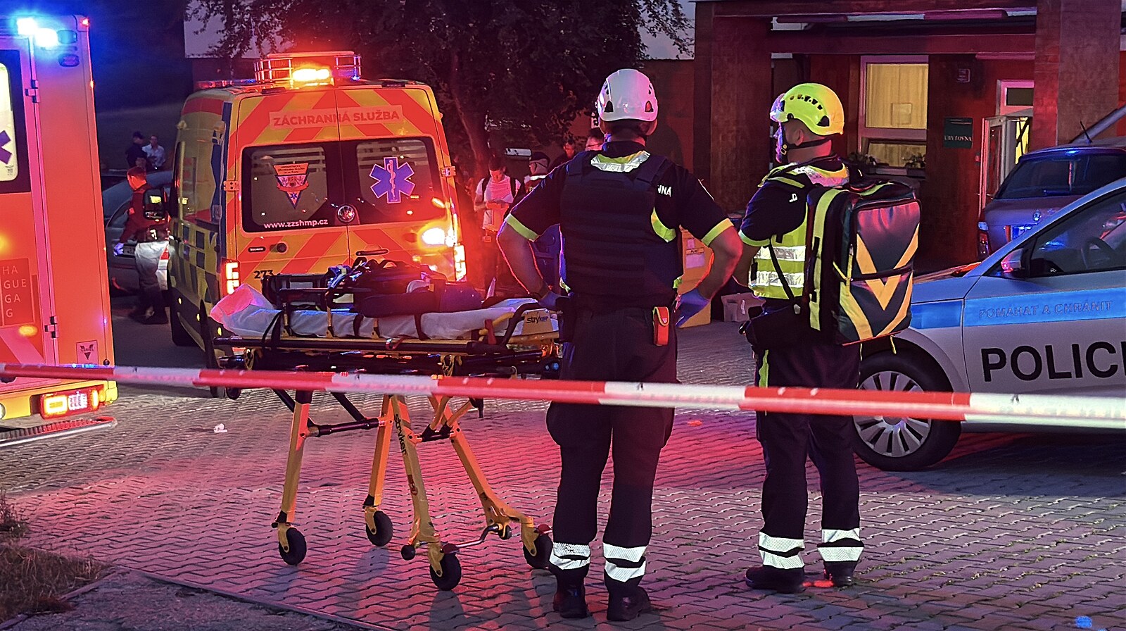 Útočník i oběť pracovali v IKEM. Nemocnice reagovala na tragédii | Česko