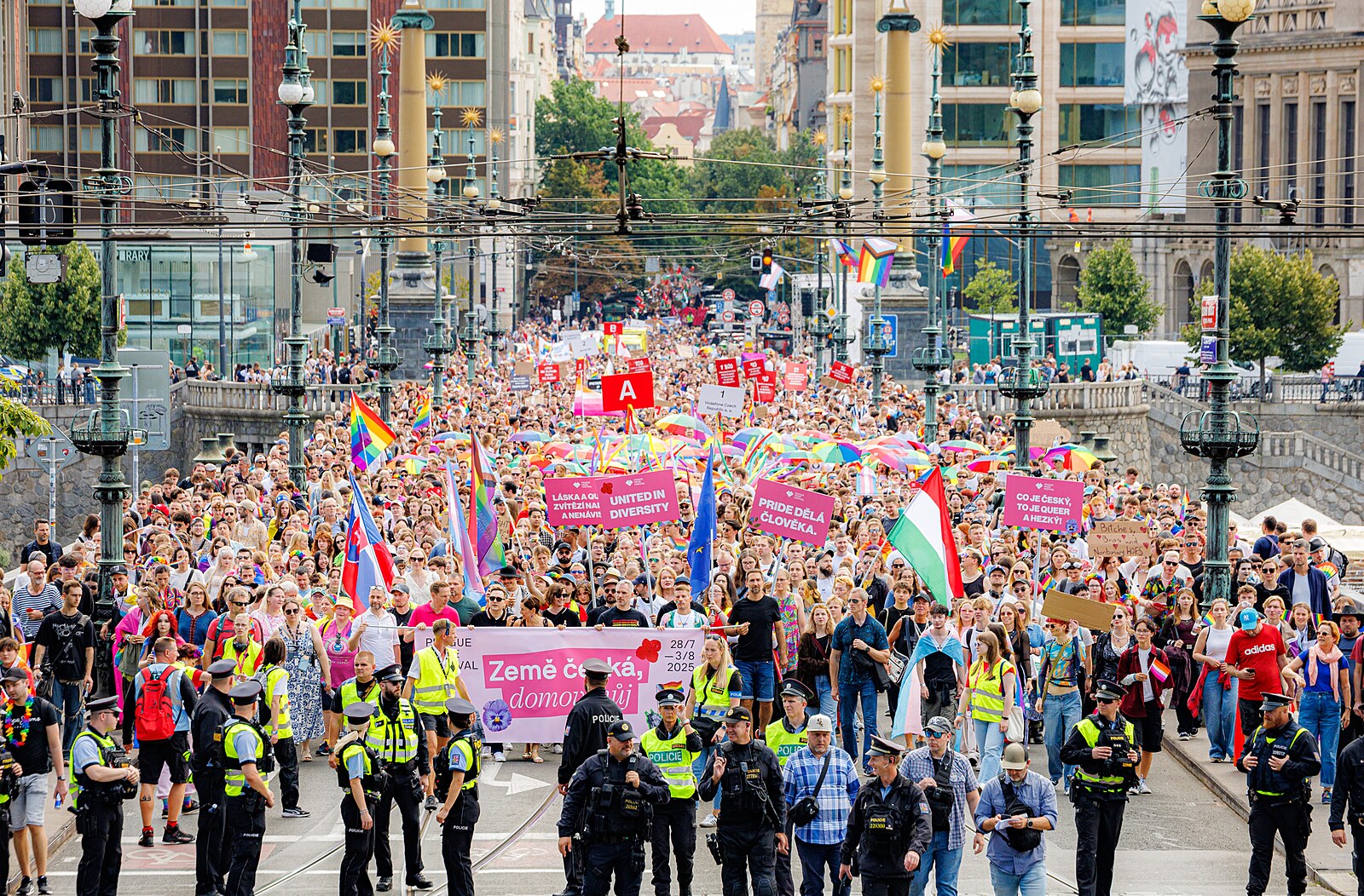 Prague Pride posílí bezpečnostní opatření. Uctí oběti útoku v Berlíně a Bratislavě