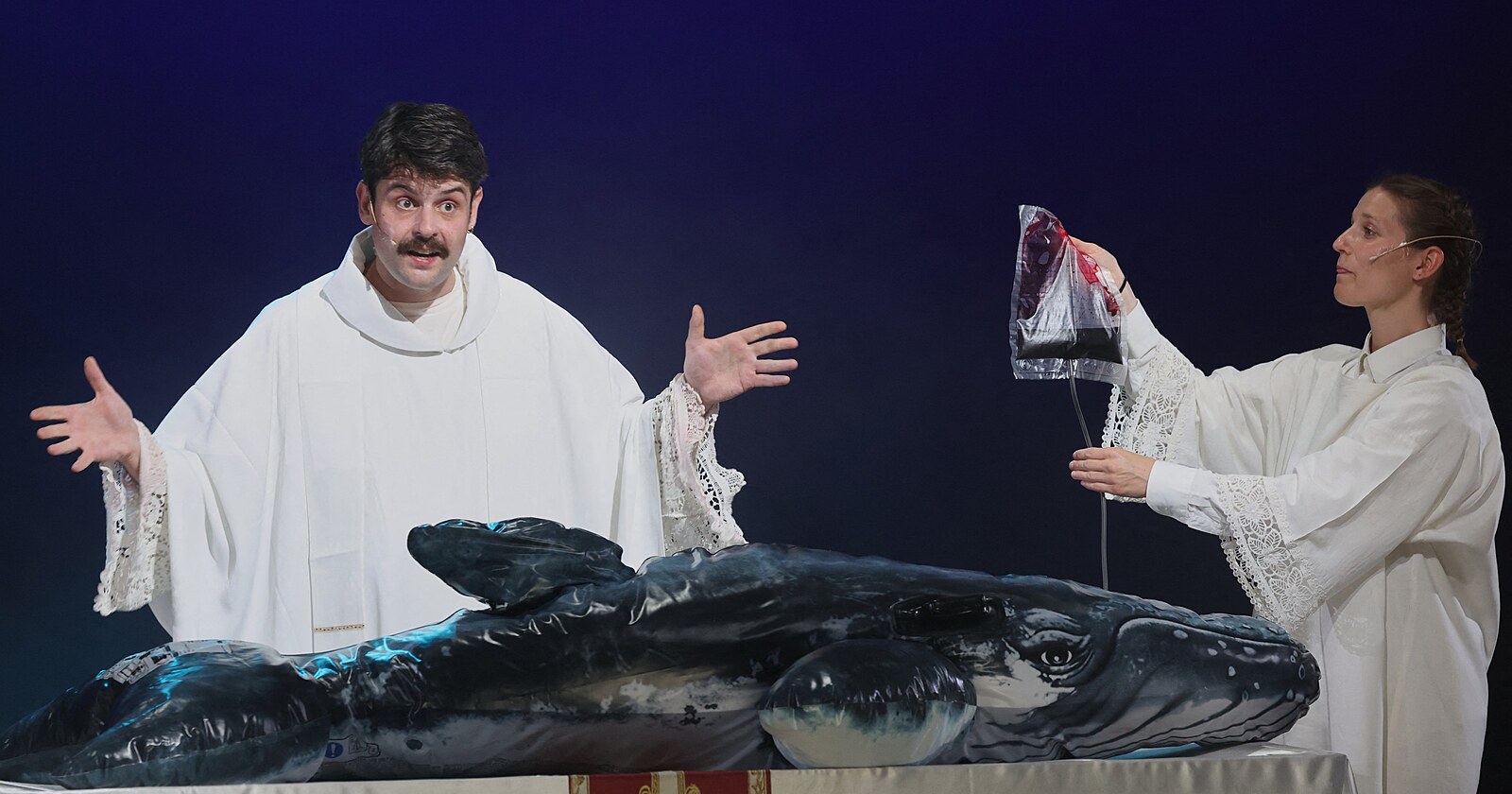 Timmy jako pašijový příběh. Němci nacvičili o uhynulé velrybě divadelní hru | Svět