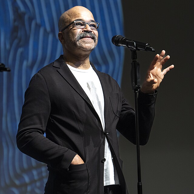 Jeffrey Wright v Karlov�ch Varech zavzpom�nal na Ji��ho Barto�ku (10. �ervence 2026)