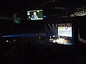 Prezident Petr Pavel p�i debat� na festivalu Colours of Ostrava. (18. �ervence...