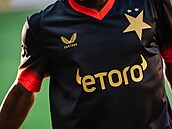 Nový venkovní dres pra�ské Slavie pro sezonu 2026/27 v akci.