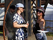 Náv�t�vníci a atmosféra - druhý den festivalu Colours of Ostrava 2026, Dolní...