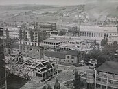 Velká budova sklad� z roku 1930 (na snímku vlevo) byla nejv�t�í v Ba�ov�...