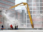 Mezi 14|15 Ba�ovým institutem stávaly p�vodn� budovy 24, 25 a 26, které byly...