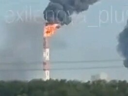 Ukrajinské drony zasáhly rafinerský komplex Gazprom Salavat v Ba�kortostánu