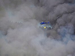 Po�ár u Drammenu na jihu Norska zni�il p�es 100 dom�. (17. �ervence 2026)