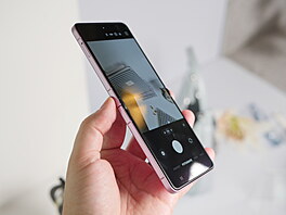Samsung Galaxy Z Flip 8