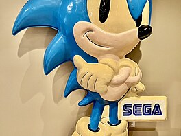 Je�ek Sonic v nad�ivotní velikosti