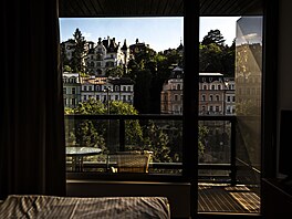 V rámci nov�j�í obnovy hotelu dostaly i tyto pokoje novou klimatizaci, nové...