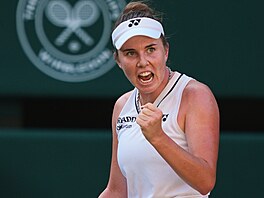 Linda Nosková dává ve wimbledonském finále pr�chod emocím.