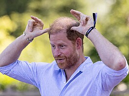 Princ Harry na kozí józe b�hem Scotty�s Summer Festival na zámku Maxstoke ve...