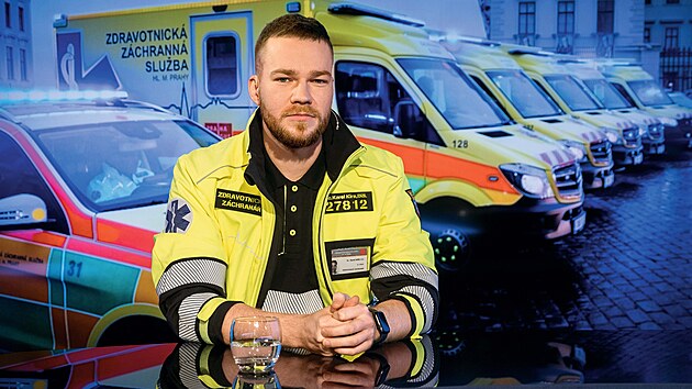 Sp�ch je jedním z velkých rizik za volantem a bohu�el i �astá p�í�ina...