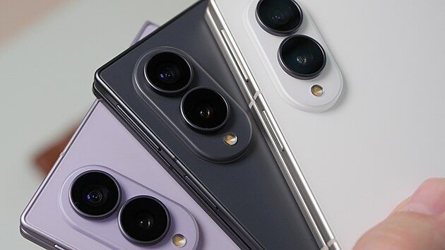 Samsung Galaxy Z Fold 8
