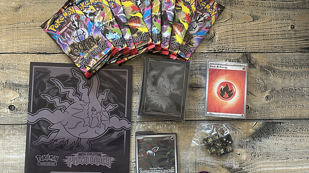 Pok�mon TCG: Mega Evolution � Pitch Black (Elite Trainer Box)