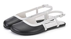 Barefoot sandály, cena 3200 K�