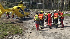 T�ké zran�ní utrp�l na �eskolipsku motocyklista, který se v zatá�ce �eln�...