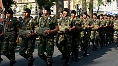 Vojenská p�ehlídka armády v Bolívii. (1. �íjna 2011)