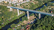Ikonický znojemský viadukt p�es údolí Dyje je nejvy��í most svého druhu na...