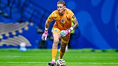 Branká� Jordan Pickford b�hem semifinálového zápasu Anglie:Argentina