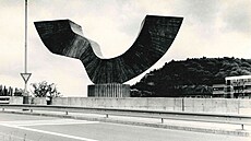 Skulptura Rovnováha na Barrandovském most�