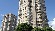 Chyb�t tu samoz�ejm� nem��e ani kyjevský bytový komplex Obolon. Experimentální...