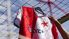 Nový domácí dres pra�ské Slavie pro sezonu 2026/27.