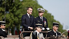 V Pa�í�i slaví dobytí Bastily. Na snímku francouzský prezident Emmanuel Macron...