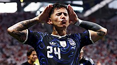 Enzo Fernández z Argentiny vyrovnává v semifinále s Anglií.