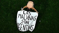 Jeden z argentinských fotbalist� po postupu do finále mistrovství sv�ta...