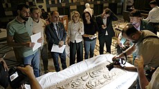 Francie vrátila Sýrii t�iadvacet archeologických klenot�, které vystavovala ve...