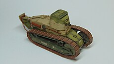 Francouzské historické tanky jsou typické krátkým kanónem.