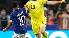Francie a �pan�lsko v semifinálovém utkání na MS fotbale 2026.