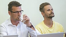 Mimo�ádné zastupitelstvo na m�stském obvod� VI v Pardubicích odvolalo starostu...
