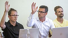 Mimo�ádné zastupitelstvo na m�stském obvod� VI v Pardubicích odvolalo starostu...