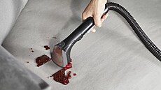 Tepova� si poradí i se skvrnami nebo v�t�ím zne�i�t�ním | Zdroj: alza.cz
