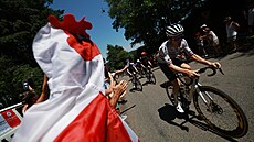 Momentka z desáté etapy Tour de France