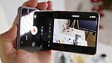 Samsung Galaxy Z Flip 8