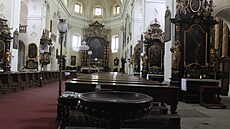 �B�hem m�síce se katedrála uzav�e pro ve�ejnost, proto�e ji �eká celková...