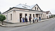 Kámen zmizelých Franti�ky Silbersteinové je ulo�ený p�ed Obecním domem v...