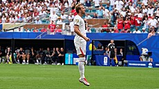 Ajaj, takhle asi anglický kapitán Harry Kane zakon�it necht�l.