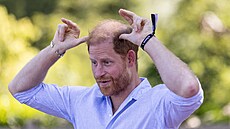 Princ Harry na kozí józe b�hem Scotty�s Summer Festival na zámku Maxstoke ve...