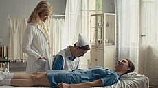A�a Geislerová, Éva Bandor a Simona Boledovi�ová ve filmu Pramen (2026)