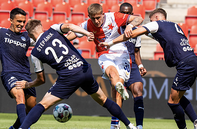 Byl jsem nervózní, přiznal Trpišovský. Kouč Slavie o skládání sestavy i výkonu mladíků