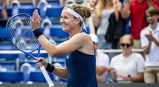 Bouzková, Havlíčková i Šalková zvládly úvodní kolo v Praze, Okťabreva vypadla