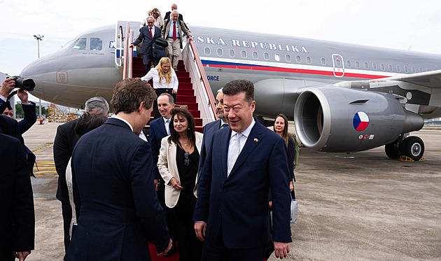 Czech Politician Okamura Visits Shanghai Amidst Diplomatic Reflections