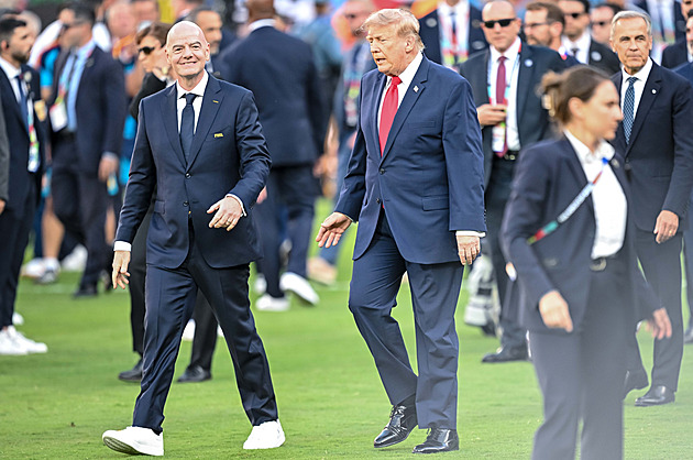 Trump chce, aby Infantino vedl OSN. Sbližuje lidi po celém světě, řekl o něm