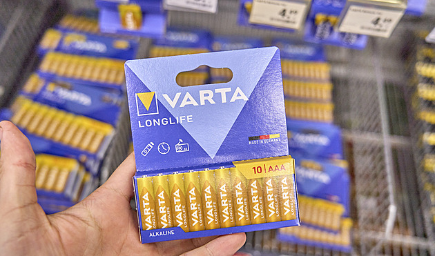 Výrobce baterií Varta skončil v insolvenci. V činnosti chce ale pokračovat