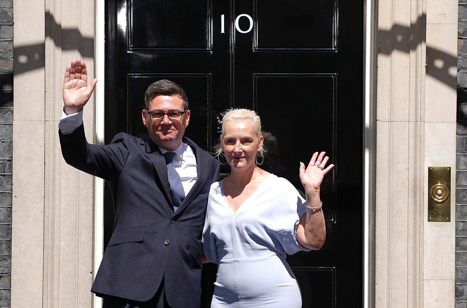 Sedmý premiér za deset let. Británie musí získat zpět stabilitu, řekl Burnham